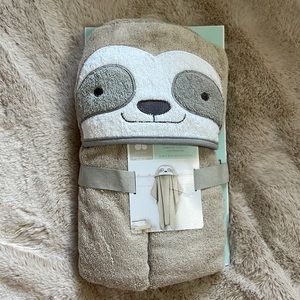 Just Born Character Hooded Towel Sloth